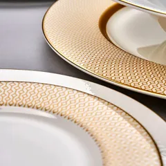 Тарелка «Даймонд» кост.фарф. D=168,H=15мм белый,золотой, изображение 2