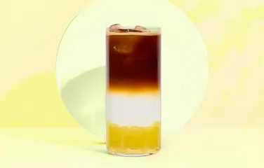 Коктейль Кофе-тоник с бананом