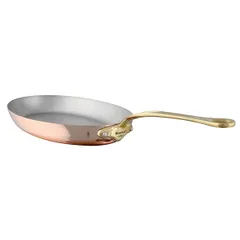 Oval frying pan. “Elegance”  copper, stainless steel , H=4, L=30cm