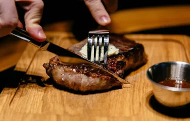 Как выбрать идеальный нож для стейка