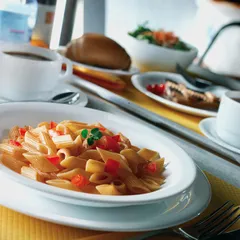 Тарелка «Перформа» стекло 0,5л D=225,H=25мм белый, изображение 3