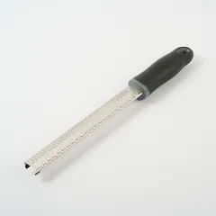 Терка с ручкой сталь нерж.,пластик ,L=325/220,B=25мм металлич.,черный