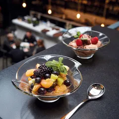 Креманка «Делиссимо» стекло 380мл D=181,H=73,L=168,B=181мм прозр., изображение 3