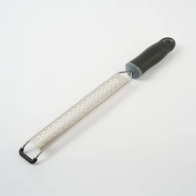 Терка с ручкой сталь нерж.,пластик ,L=390/220,B=35мм металлич.,черный