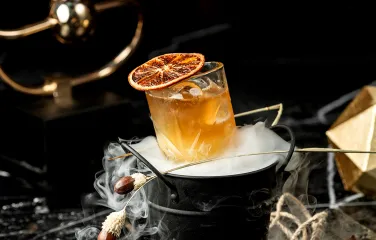 Топ 10 популярных коктейлей с виски