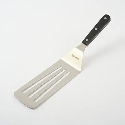 Лопатка кухонная изогнутая перфорированная сталь нерж.,полиоксиметилен ,H=1,2,L=357,B=77мм металлич.