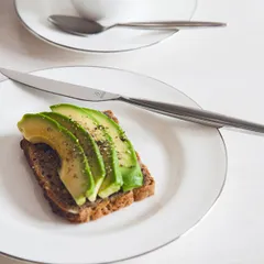 Нож столовый «Монтевидео» хромоник. сталь ,L=23,7см хромиров., изображение 3