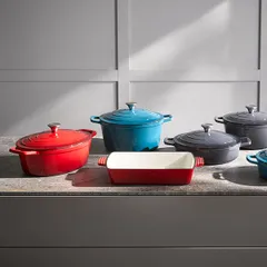 Кастрюля «5 звезд» для сервировки с держателем крышки (индукция) эмалиров.чугун 2,5л D=25,H=7см крас, изображение 2