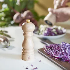 Мельница для соли «Париж Ю Селект» бук,сталь нерж. D=59,H=180мм св. дерево,золотой, изображение 2