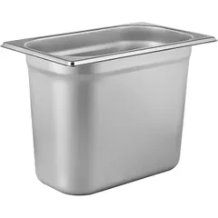 Gastronorm container (1/4)  stainless steel  5.5 l , H = 20, L = 26.5, B = 16.2 cm  metal.