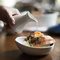 Молочник фарфор 125мл ,H=10,L=7,B=6см белый, изображение 2