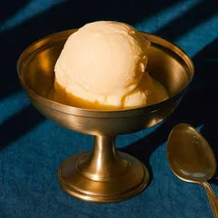 Креманка «Брасс» на ножке латунь 200мл D=110,H=85мм золотой, изображение 4