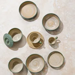 Тарелка «Аврора Революшн Джейд» с бортом фарфор 1,065л D=165,H=45мм бежев.,зелен., изображение 2