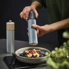 Мельница для соли «Лайн» металлический механизм бук,алюмин. ,H=22см белый,св. дерево, изображение 3