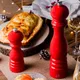 Мельница для соли «Париж» лак бук D=55,H=180мм красный, Назначение: Соль, Цвет: Красный, Высота (мм): 180, изображение 5