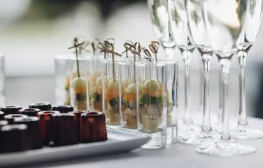 Посуда для кейтеринга: на что обратить внимание?