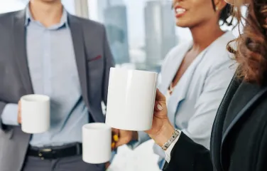 Как правильно рассчитать количество посуды для офиса