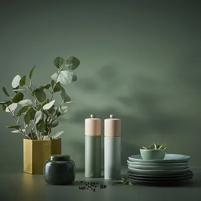 Мельница для перца «Бореаль» с металлическим механизмом бук ,H=21см тем.зелен., изображение 14