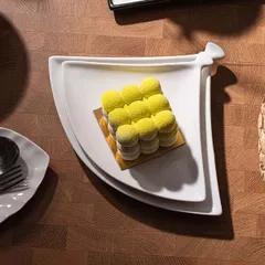 Блюдо «Кунстверк» веер фарфор ,H=18,L=230,B=180мм белый, изображение 3