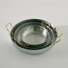 Сковорода для подачи «Арго» с двумя ручками алюмин.,латунь 0,84л D=190,H=35мм серебрист., изображение 2