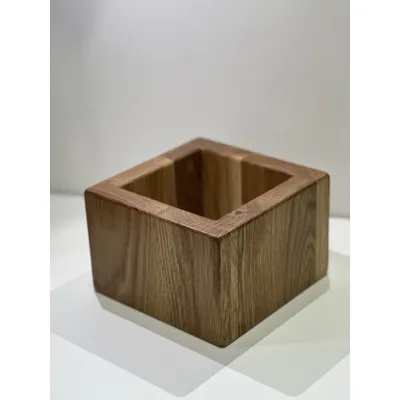 Пдставка "куб", дуб 150*150, h-100мм