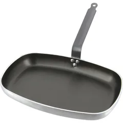 Rectangular frying pan  aluminum, teflon , H=5, L=38, B=26 cm  black, silver.