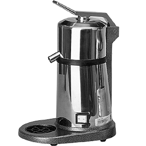 Соковыжималка 16л/час.Б/У «Куамар Т-94» алюмин. ,H=40,L=18,B=29см 350вт металлич.