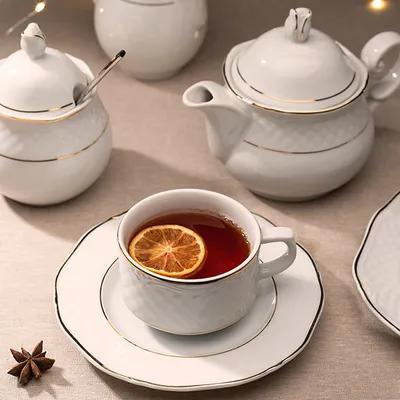 Чашка чайная «Афродита» фарфор 190мл D=80,H=55мм белый,золотой, Цвет второй: Золотой, изображение 3